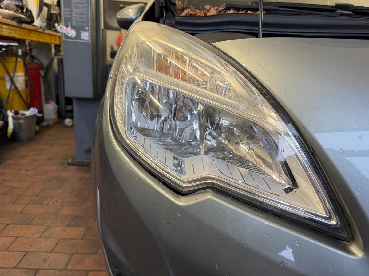 Opel Meriva B original Scheinwerfer rechts Halogen 13253630 Vorfacelift BJ10